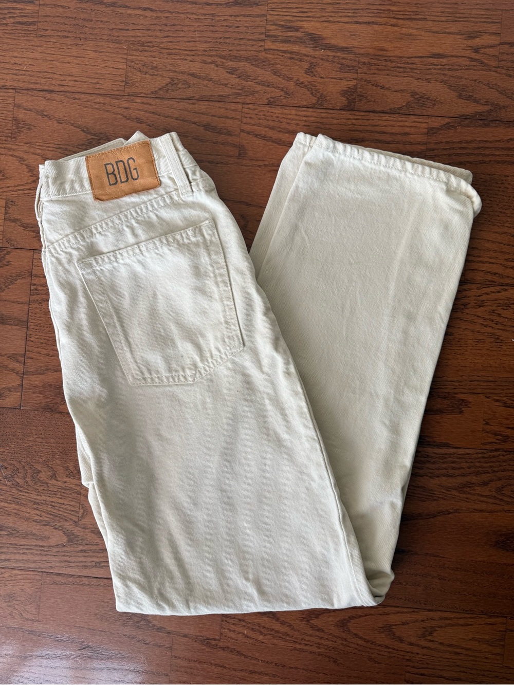 BDG Women's Off-White Straight Leg Jeans